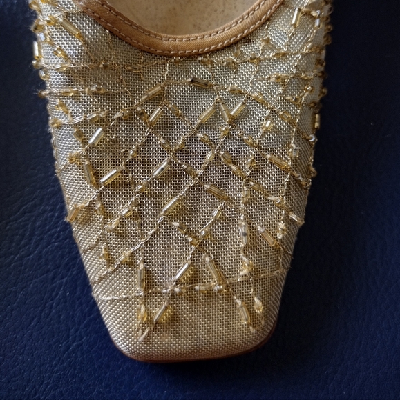 GOLD BEADED DRESS SHOES - Picture 8 of 12